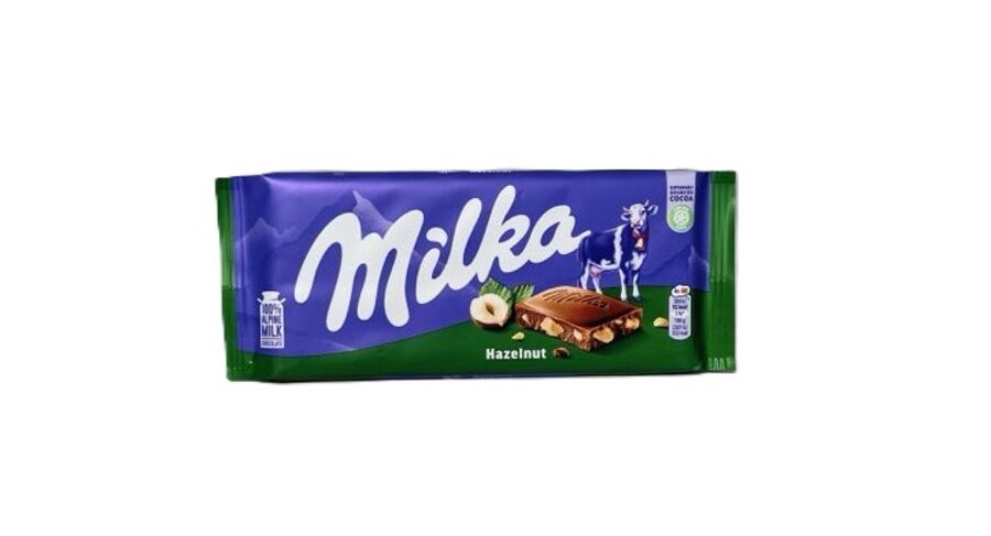 Milka piena šokolāde ar sasmalcinātiem lazdu riekstiem