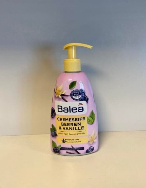 Balea krēmziepes - Beeren & Vanille ar kazenēm un vaniļu